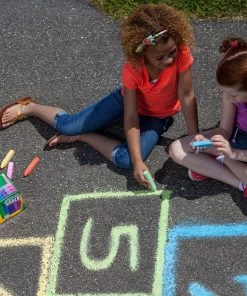 Crayola 48Pk Sidewalk Chalk -Play-Doh shop 21a797e1fdb2e28c442b7c1c81a16fa2443324eec46cc837338035d0ca55a29e 45348.1561693739