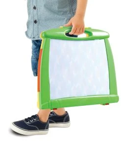 Crayola Art-To-Go Water Doodle Easel -Play-Doh shop 5074 07 carry 55329.1580453366