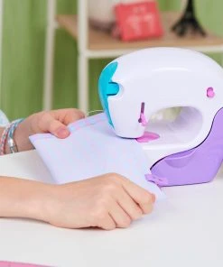 Cool Maker Stitch N Style Fashion Studio -Play-Doh shop 6063925 Cool Maker FashionStudio 02 12360.1657161110